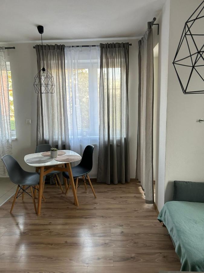 Apartman "Dunaj" Private Parking - Klimatizacia Samorin Exterior foto